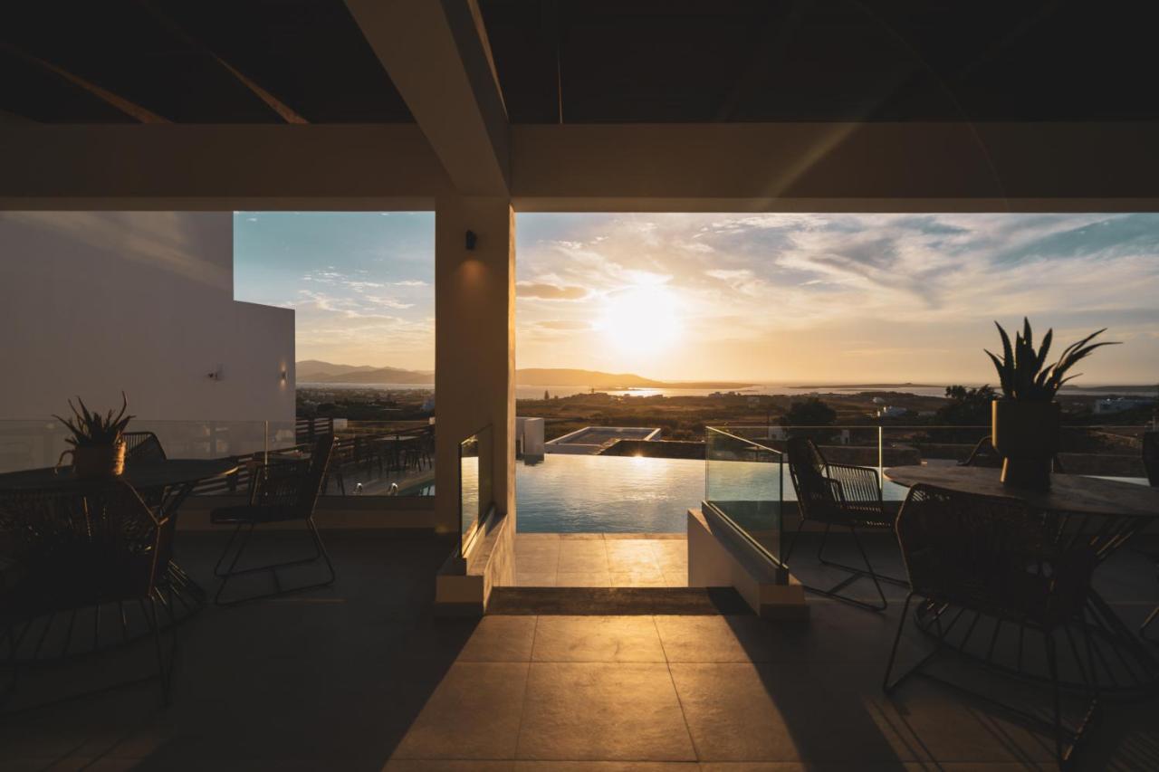 Kouros Blanc Resort & Suites Pounda Exterior foto